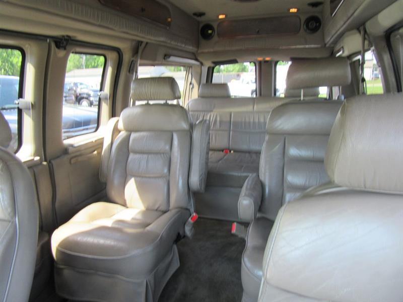 Chevrolet Express  2004