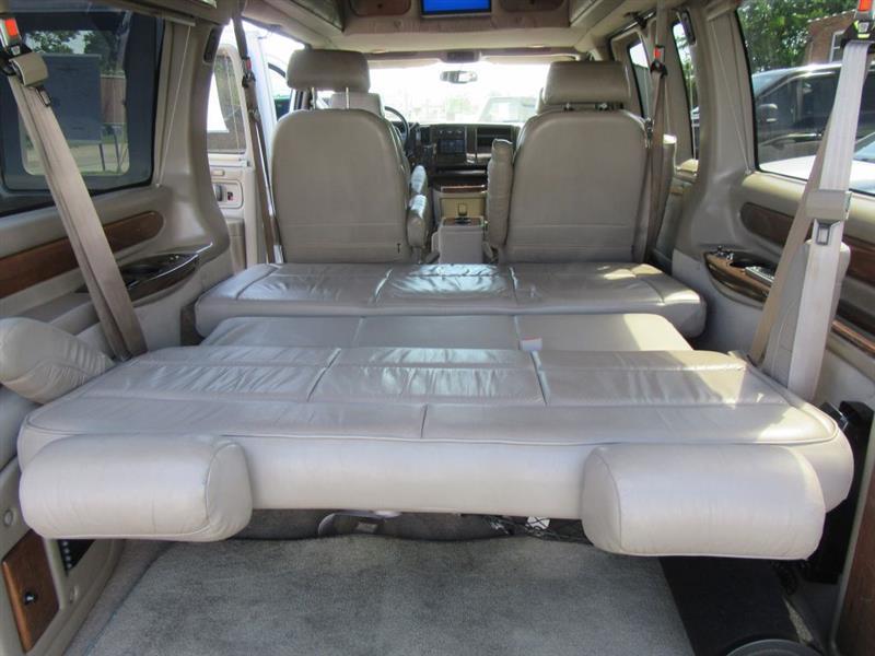 Chevrolet Express  2004