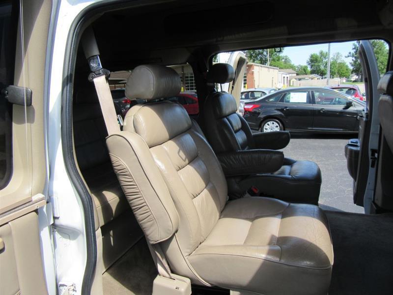Chevrolet Express  2004
