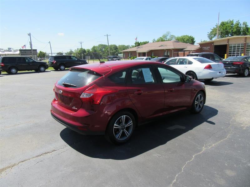Ford Focus  2014