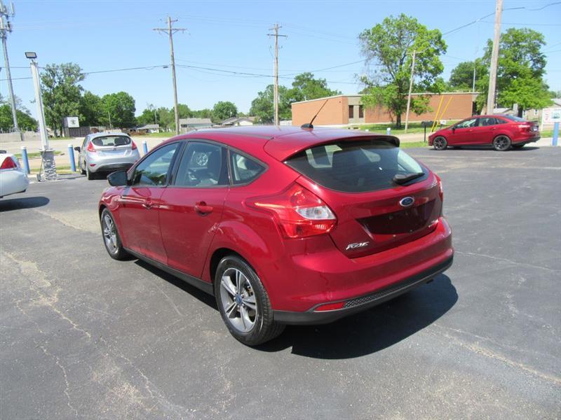 Ford Focus  2014