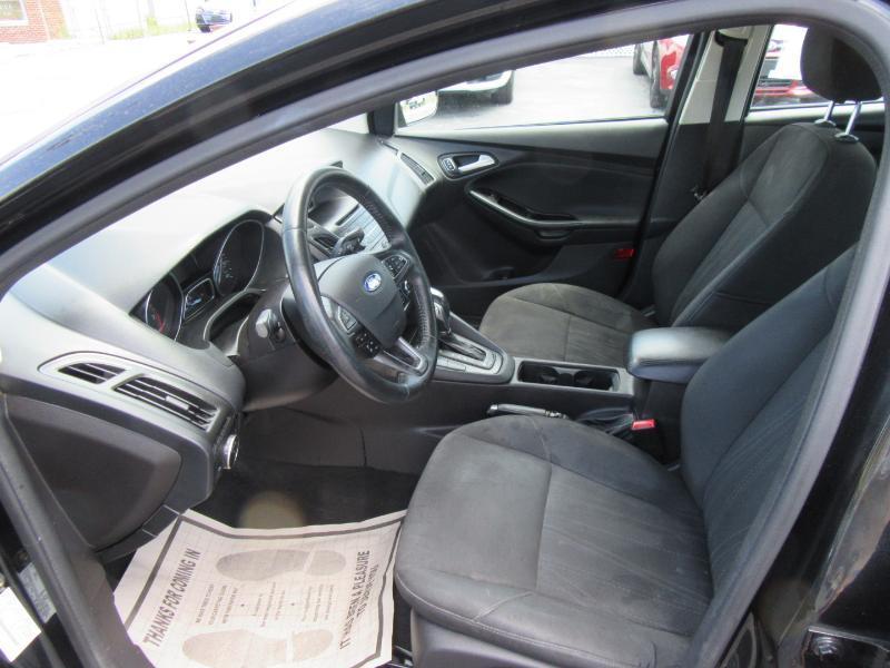 Ford Focus  2015