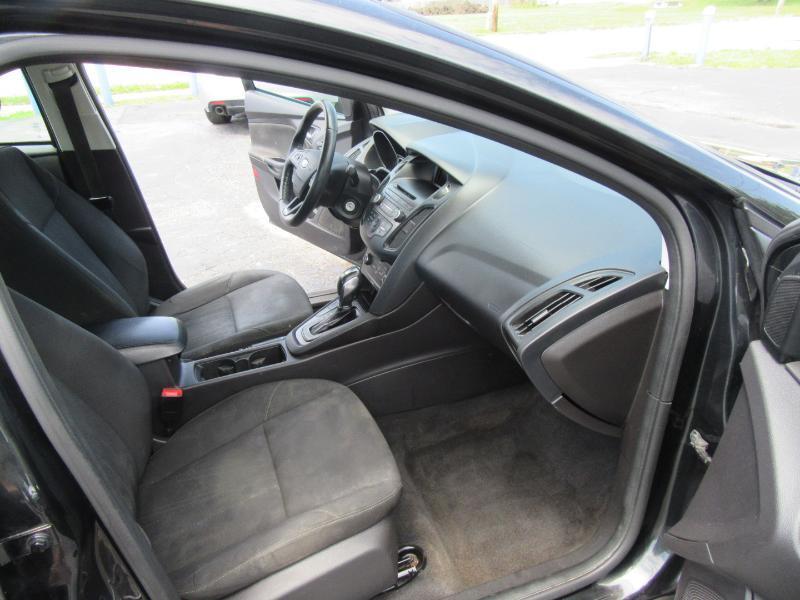 Ford Focus  2015