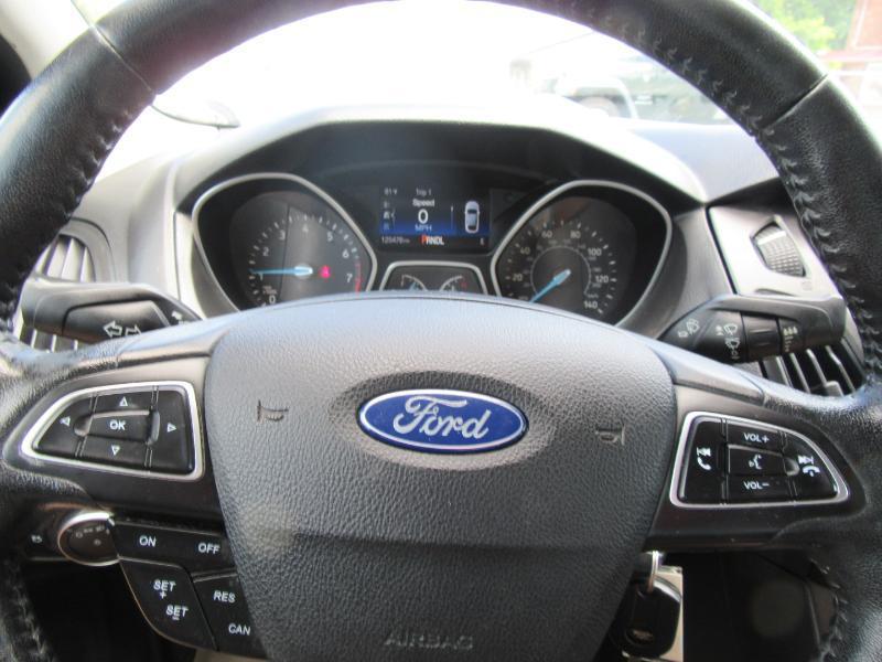 Ford Focus  2015