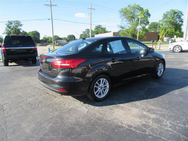 Ford Focus  2015
