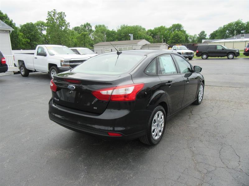 Ford Focus  2012