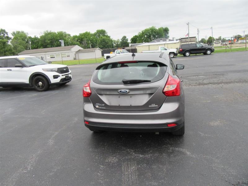 Ford Focus  2013