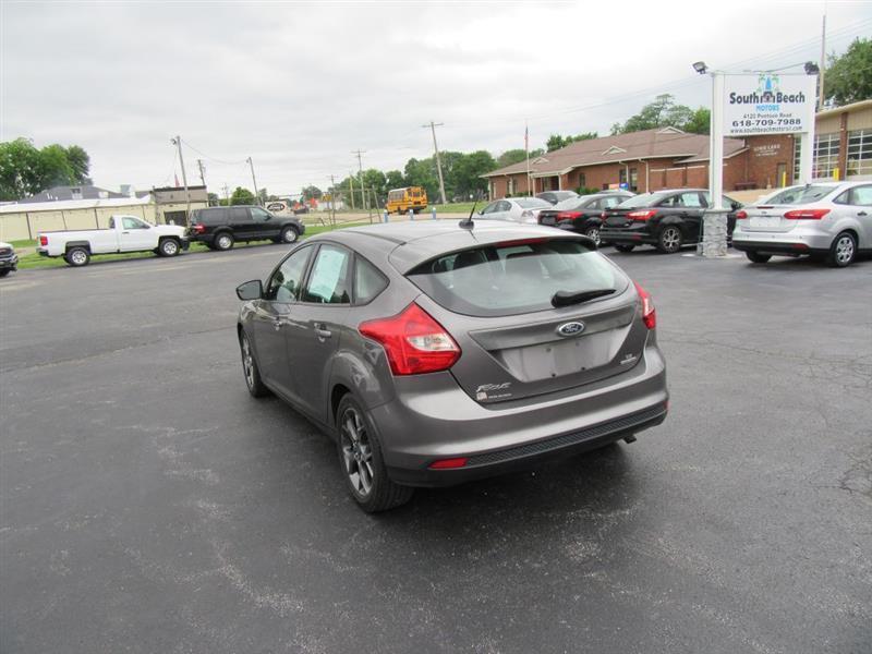 Ford Focus  2013