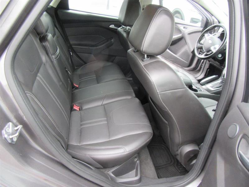 Ford Focus  2013
