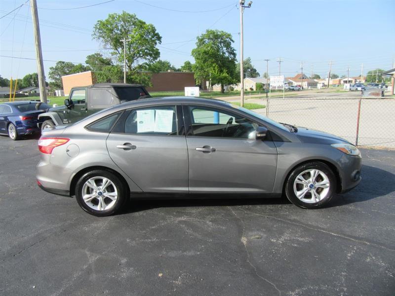 Ford Focus  2014