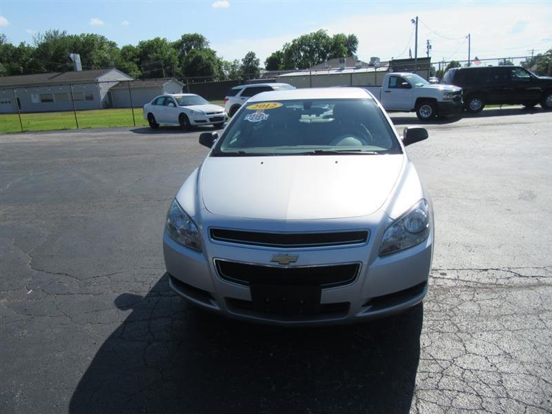 Chevrolet Malibu  2012