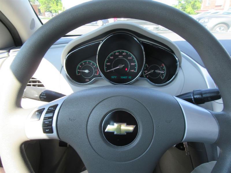 Chevrolet Malibu  2012