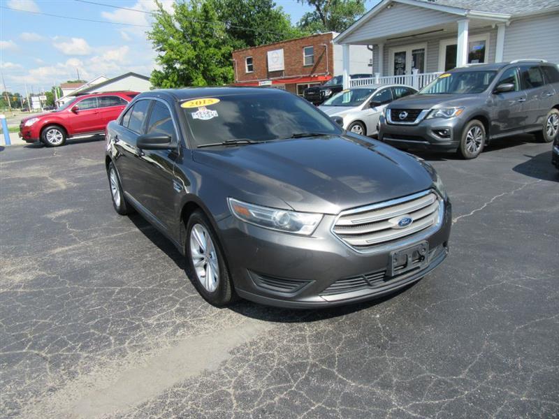 Ford Taurus  2015
