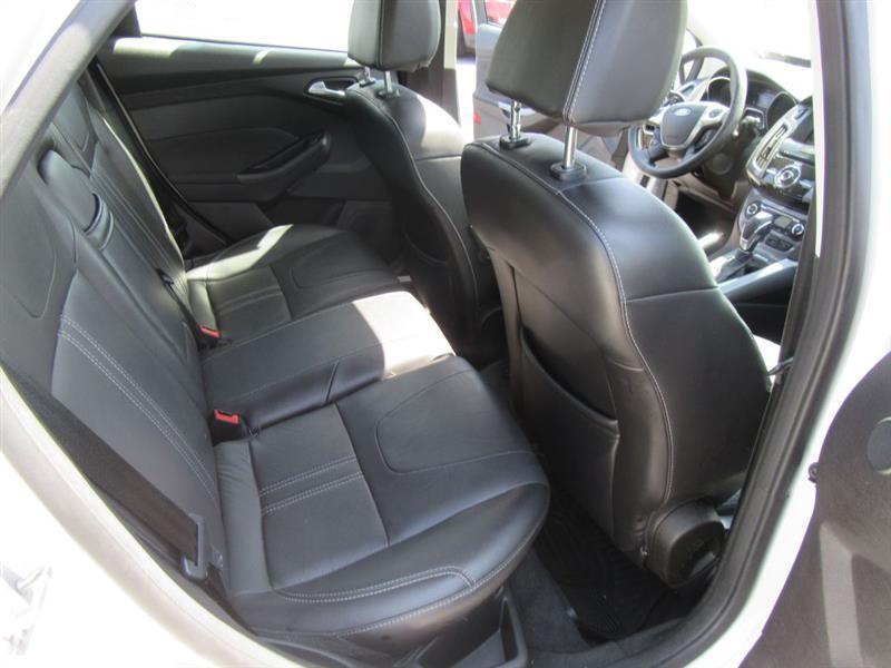 Ford Focus  2012