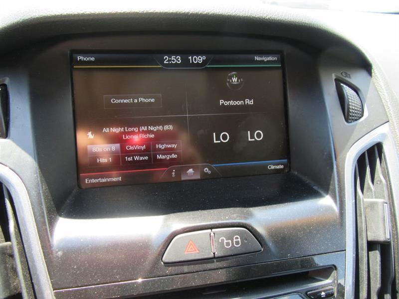 Ford Focus  2012