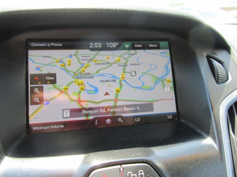 Ford Focus  2012