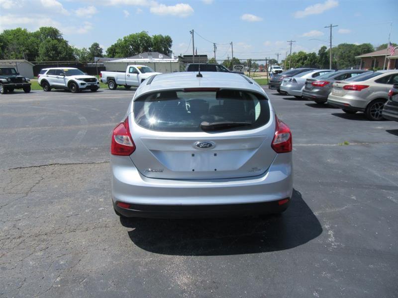Ford Focus  2014