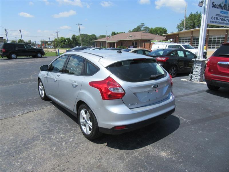 Ford Focus  2014