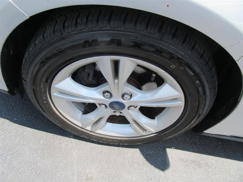 Ford Focus  2014