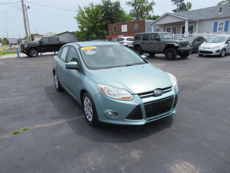 Ford Focus  2012