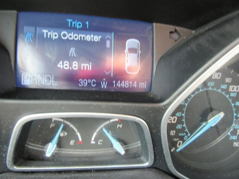 Ford Focus  2012