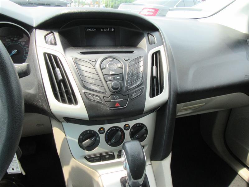 Ford Focus  2012