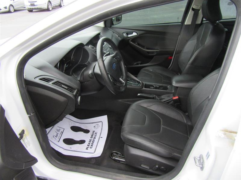 Ford Focus  2015