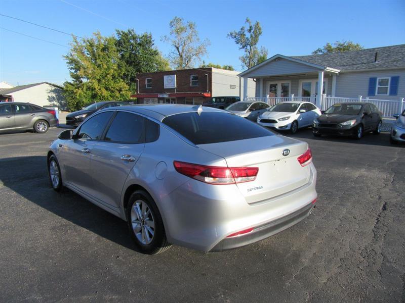 Kia Optima  2018