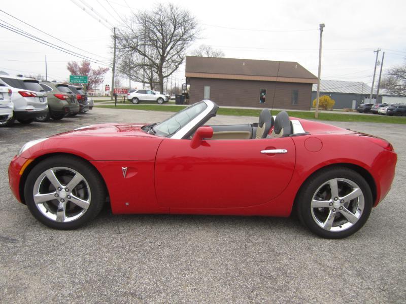 Pontiac Solstice 2dr Convertible 2006