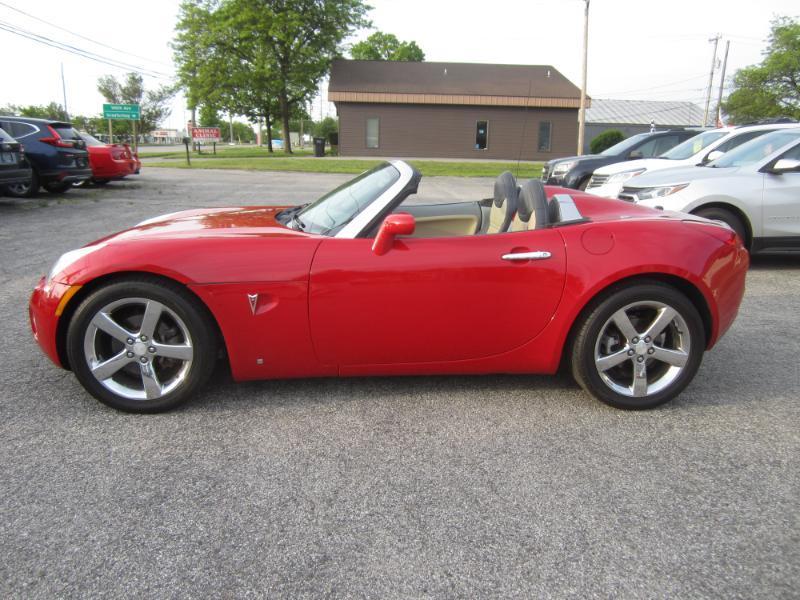 Pontiac Solstice 2dr Convertible 2006