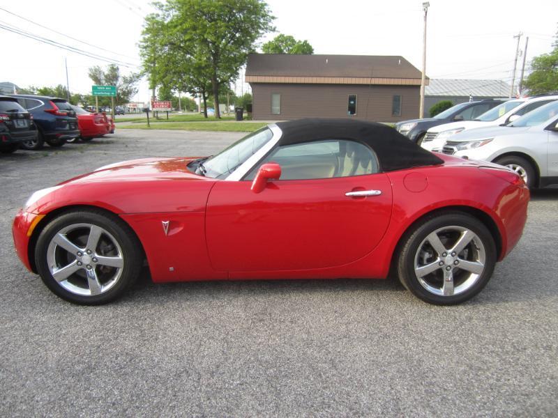 Pontiac Solstice 2dr Convertible 2006