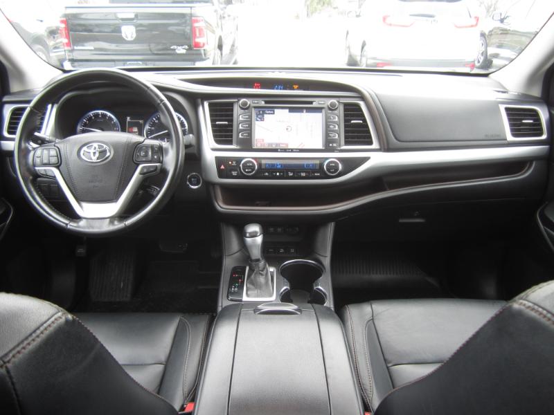 Toyota Highlander XLE AWD V6 2018