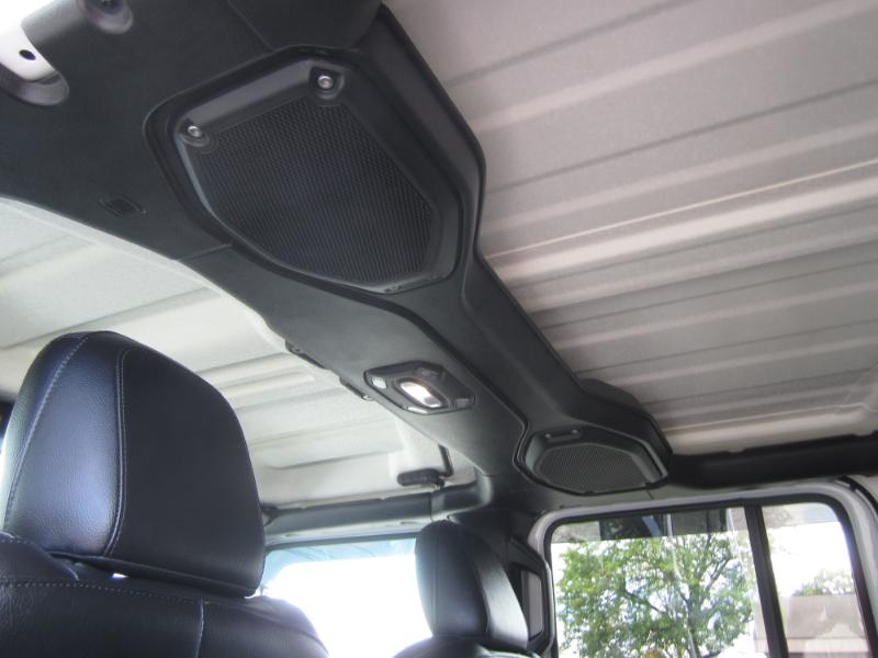 2018 Jeep Wrangler Unlimited Sahara photo 12