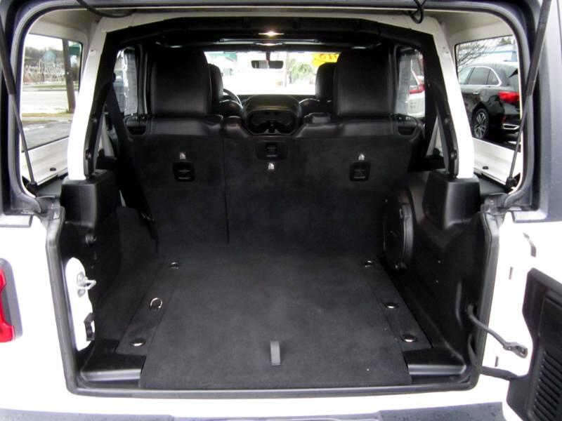 Jeep Wrangler 4WD 4dr Unlimited Sahara 2018