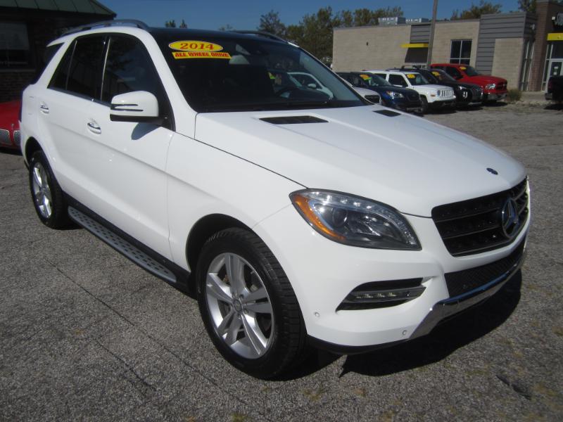 2014 Mercedes Benz ML 350 4MATIC photo 2