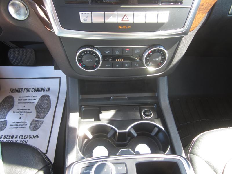 2014 Mercedes Benz ML 350 4MATIC photo 21