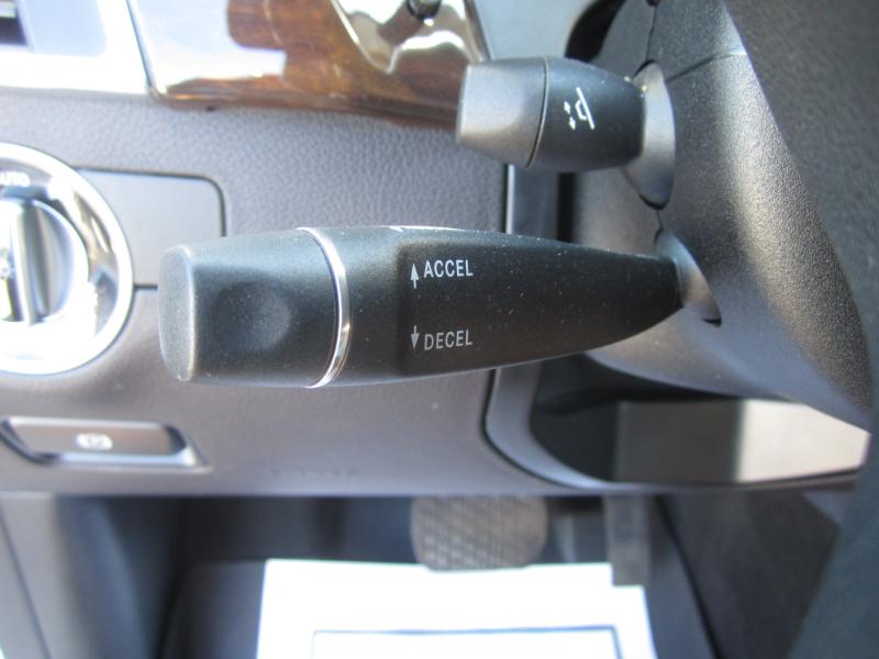 2014 Mercedes Benz ML 350 4MATIC photo 25