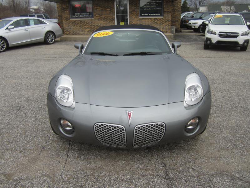 Pontiac Solstice 2dr Convertible 2006