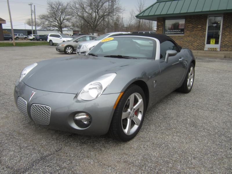 Pontiac Solstice 2dr Convertible 2006