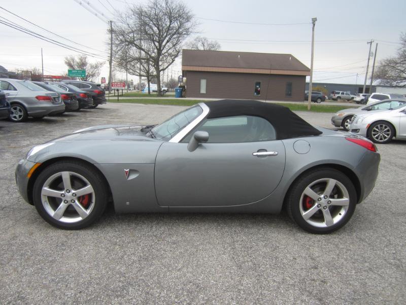 Pontiac Solstice 2dr Convertible 2006