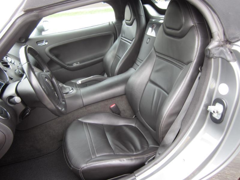 Pontiac Solstice 2dr Convertible 2006