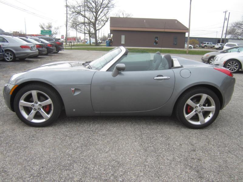 Pontiac Solstice 2dr Convertible 2006