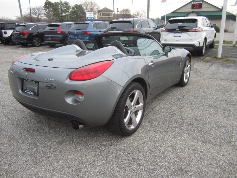 Pontiac Solstice 2dr Convertible 2006