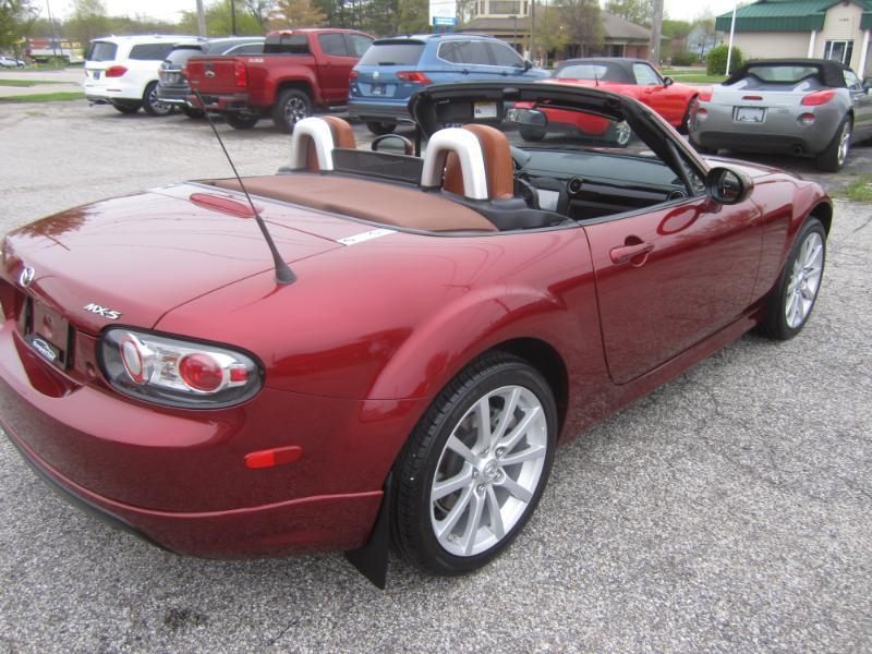 Mazda MX-5 Miata 2dr Conv Auto Grand Touring 2008