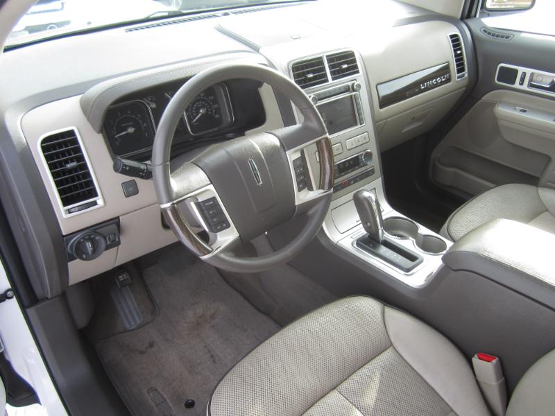 Lincoln MKX AWD 4dr 2009