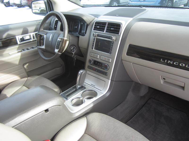 Lincoln MKX AWD 4dr 2009