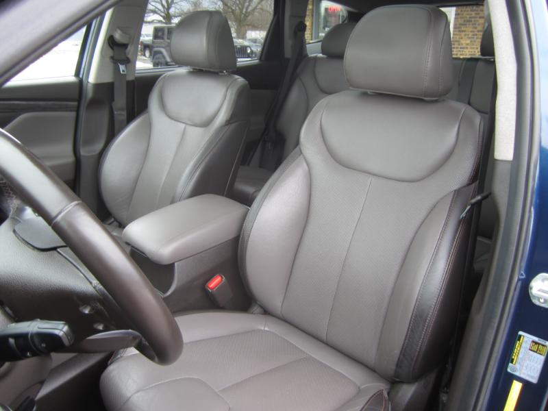 Hyundai Santa Fe SEL 2.0T w/Convenience and Premium Packages 2020