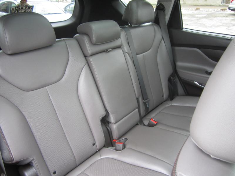 Hyundai Santa Fe SEL 2.0T w/Convenience and Premium Packages 2020