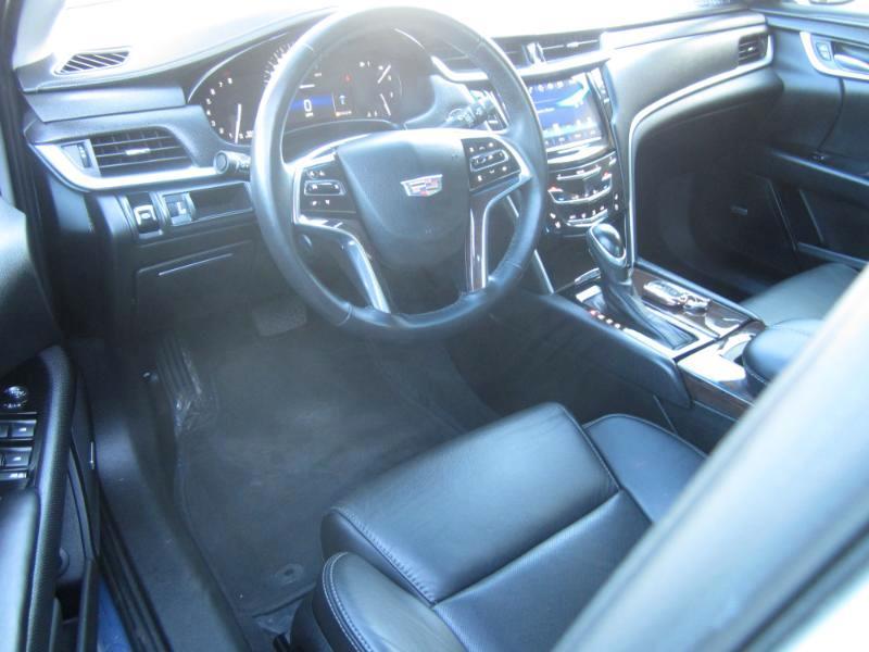 Cadillac XTS 4dr Sdn FWD 2017