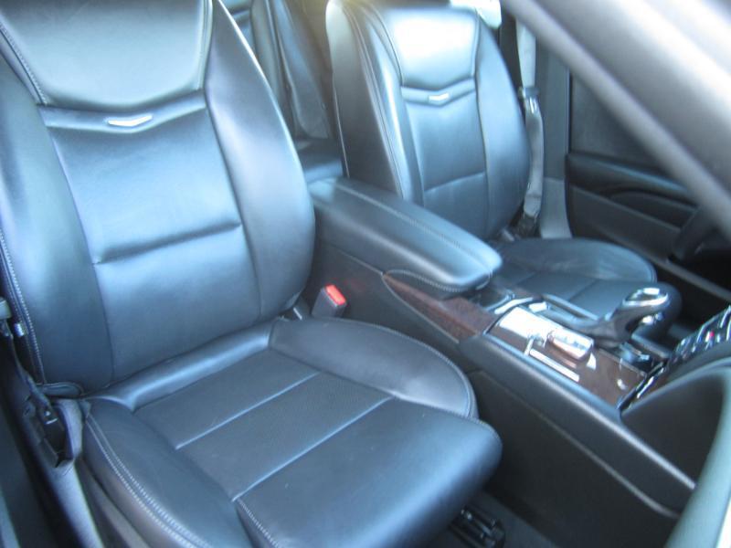 Cadillac XTS 4dr Sdn FWD 2017